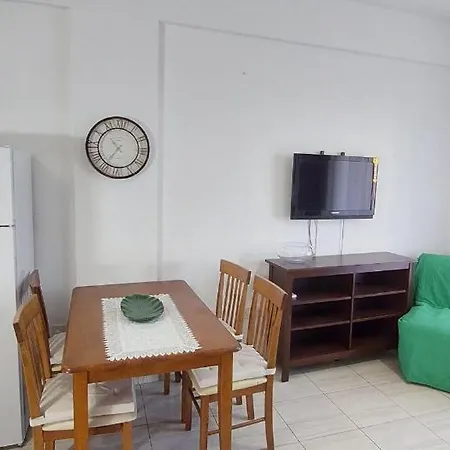 1 Bedroom In Center Lägenhet
